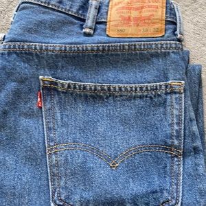 Men’s Levi 550 jeans